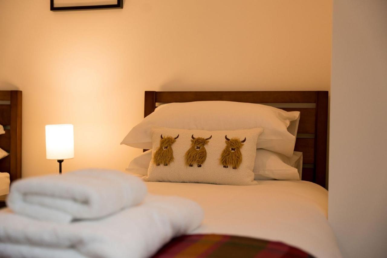 Cairn Cottage ออนิค ภายนอก รูปภาพ